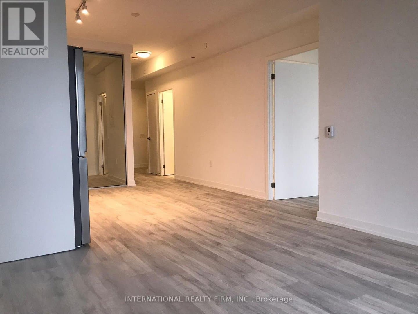 7 Golden Lion Heights - Photo 3