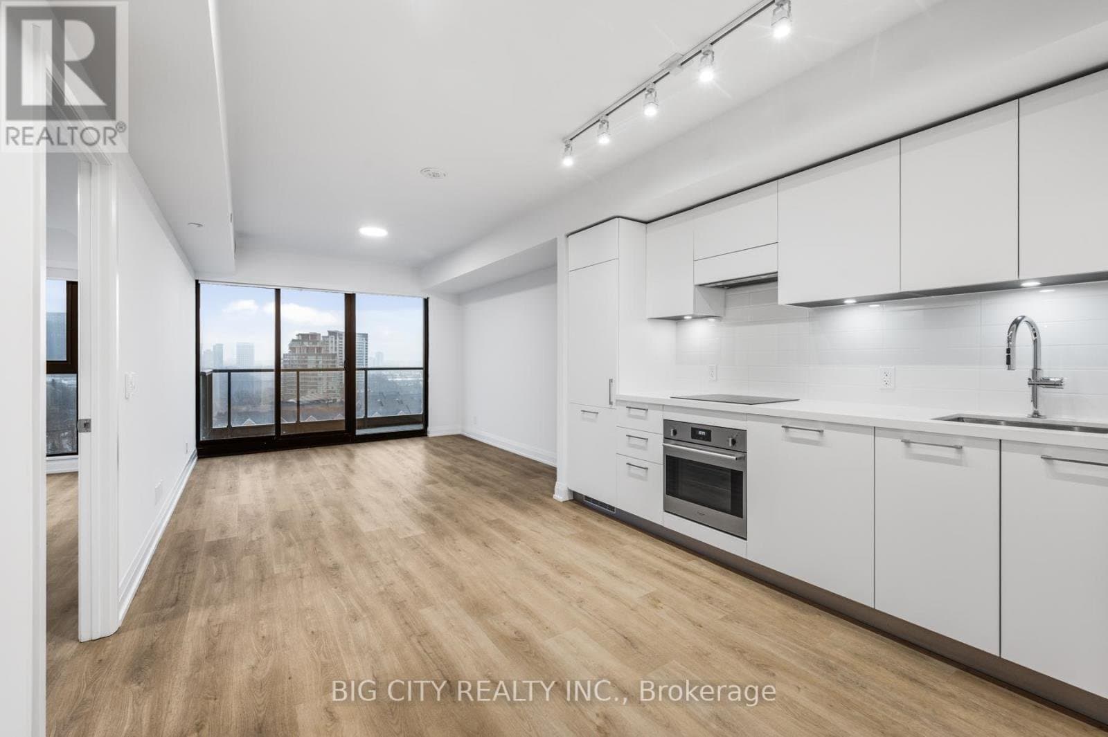 36 Brentcliffe Road - Photo 1