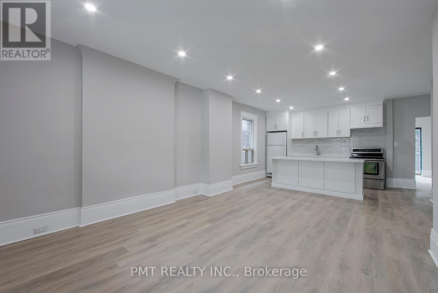 25 Sandford Avenue - Photo 2