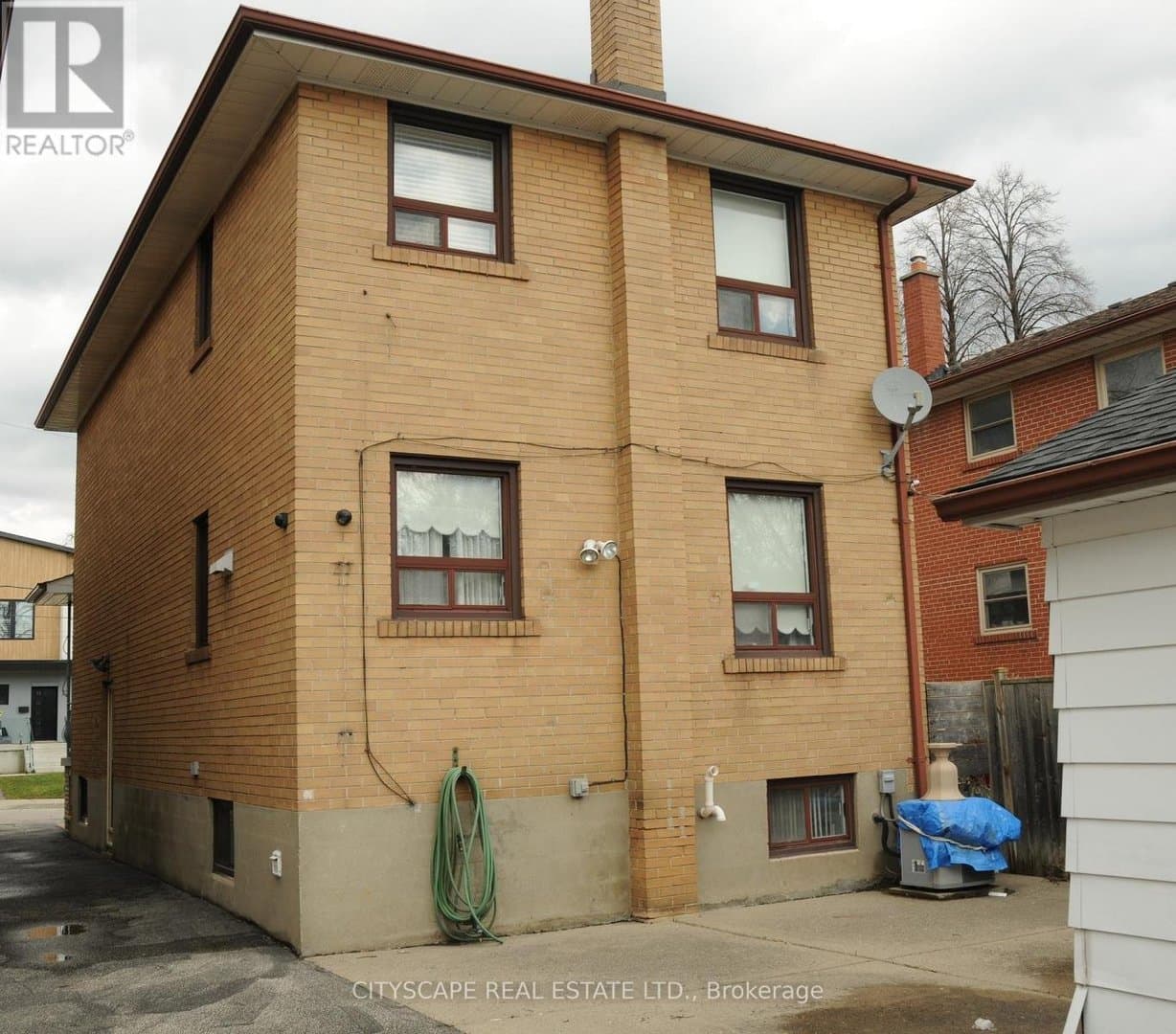 49 Algoma Street - Photo 3