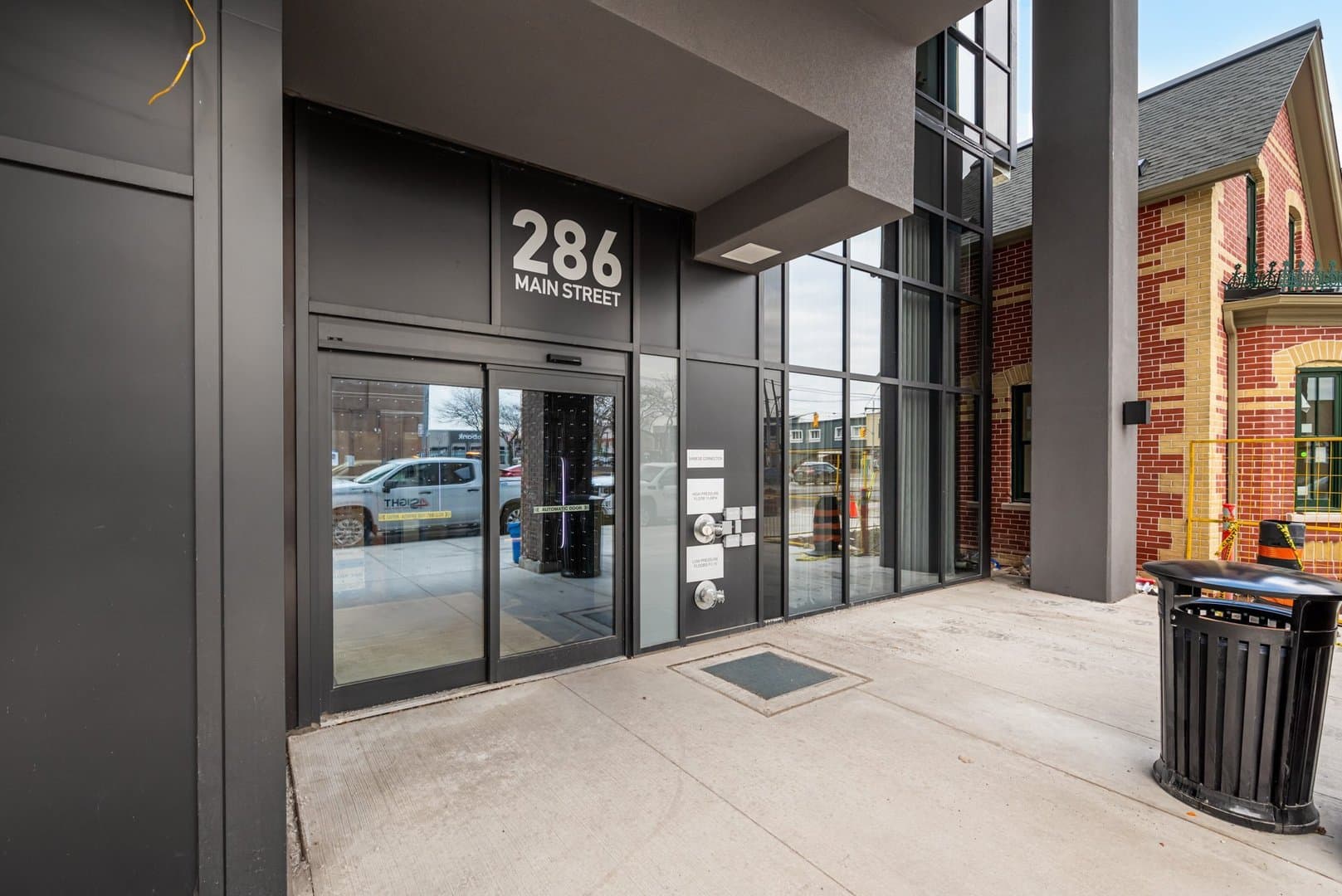 286 Main Street - Photo 4