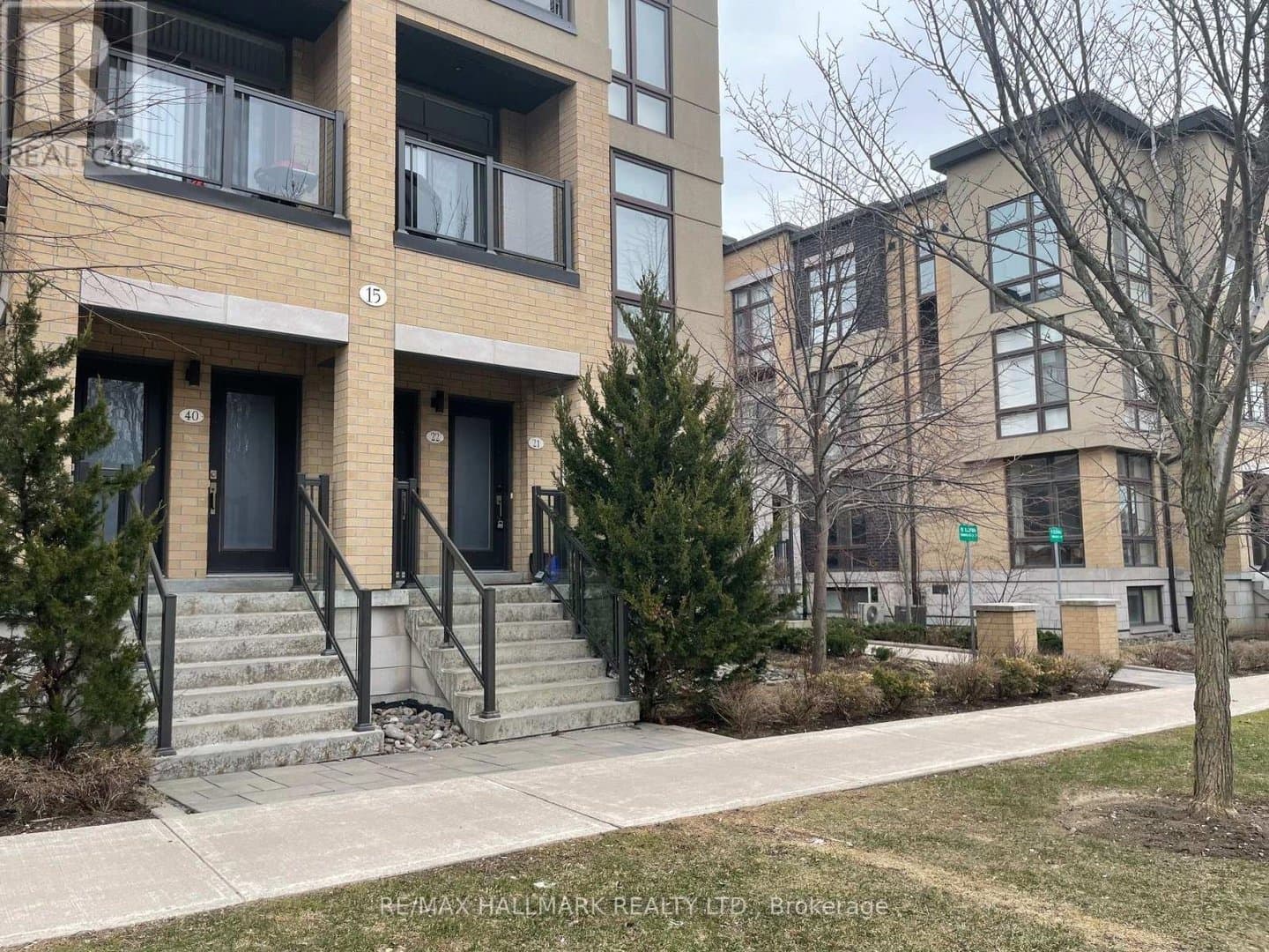 15 Eldora Avenue - Photo 4