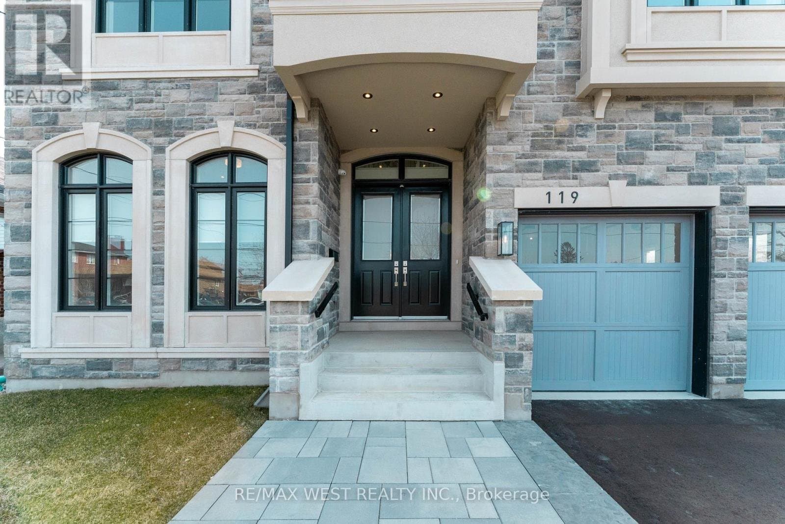 119 Jay Street - Photo 3