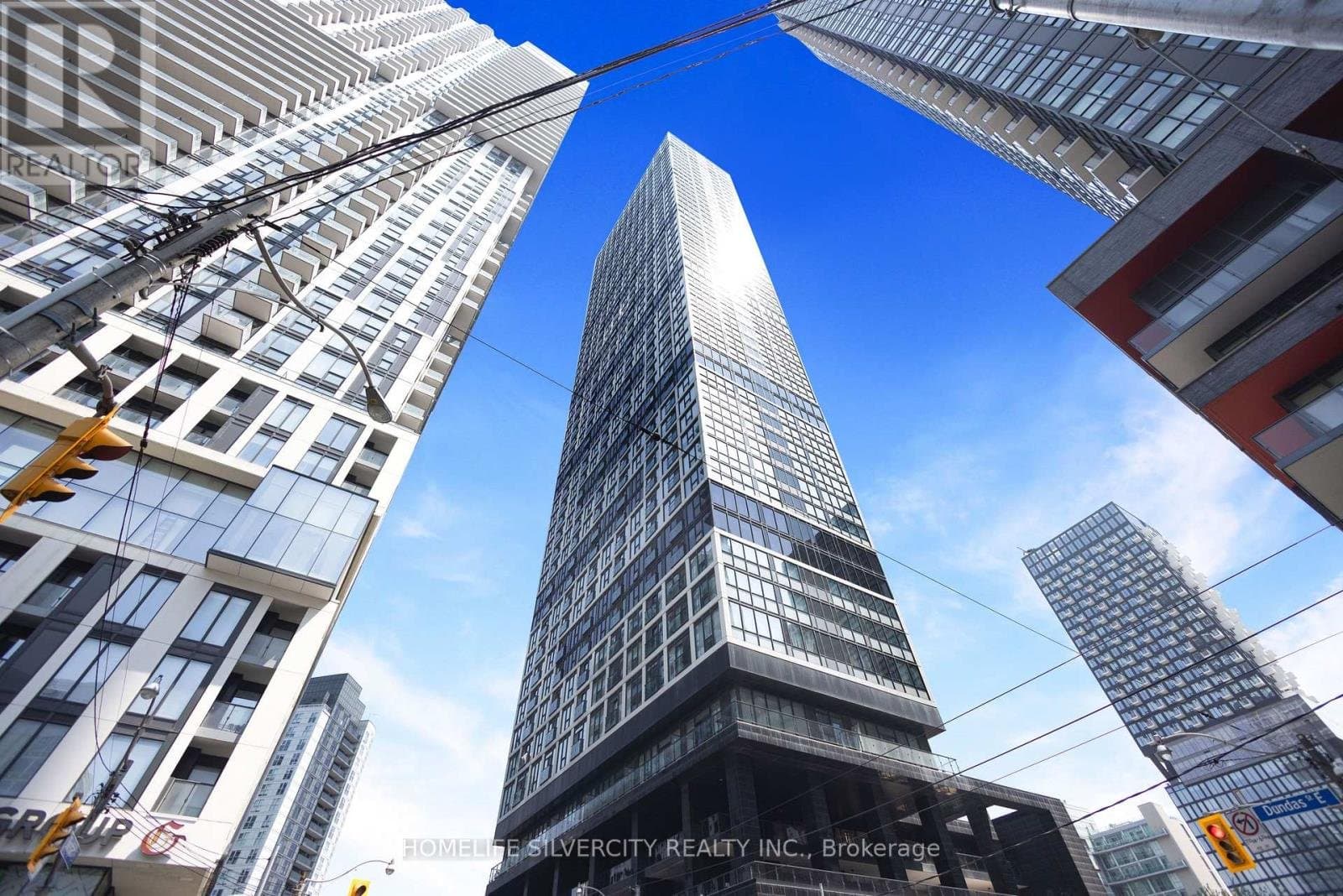 181 Dundas Street - Photo 2