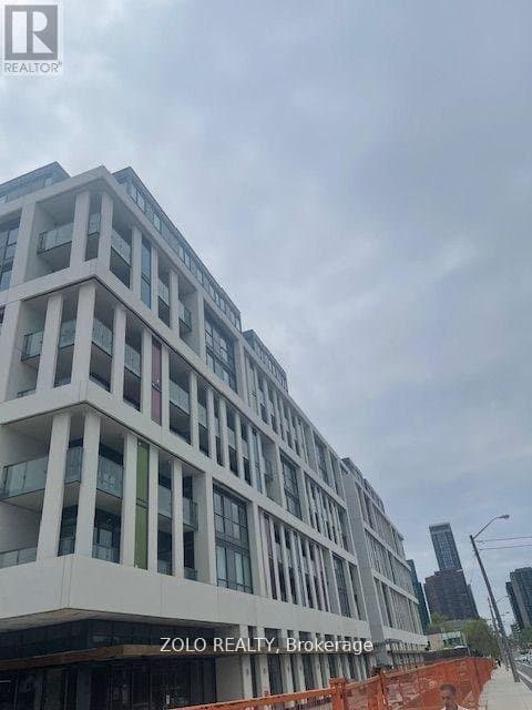 181 Sheppard Avenue - Photo 1
