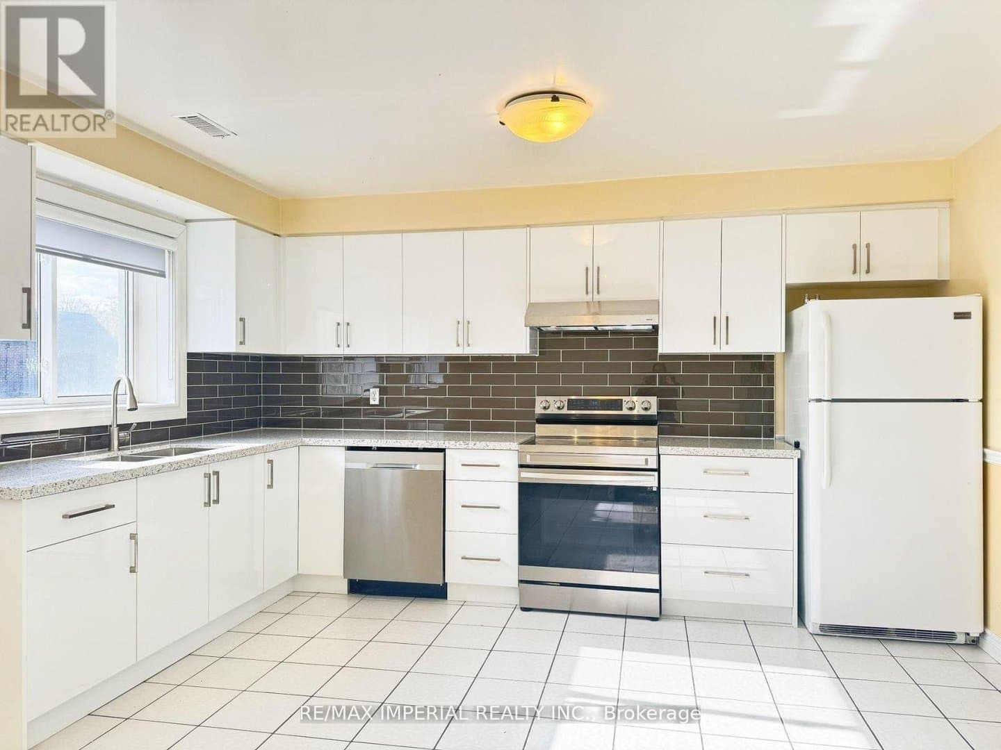 641A The Queensway