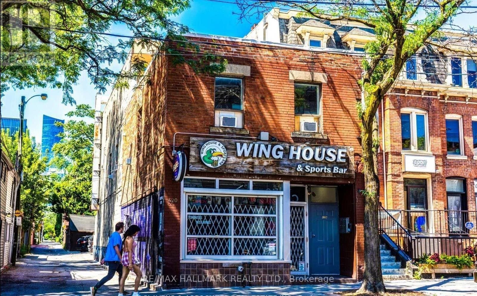 420 Parliament Street