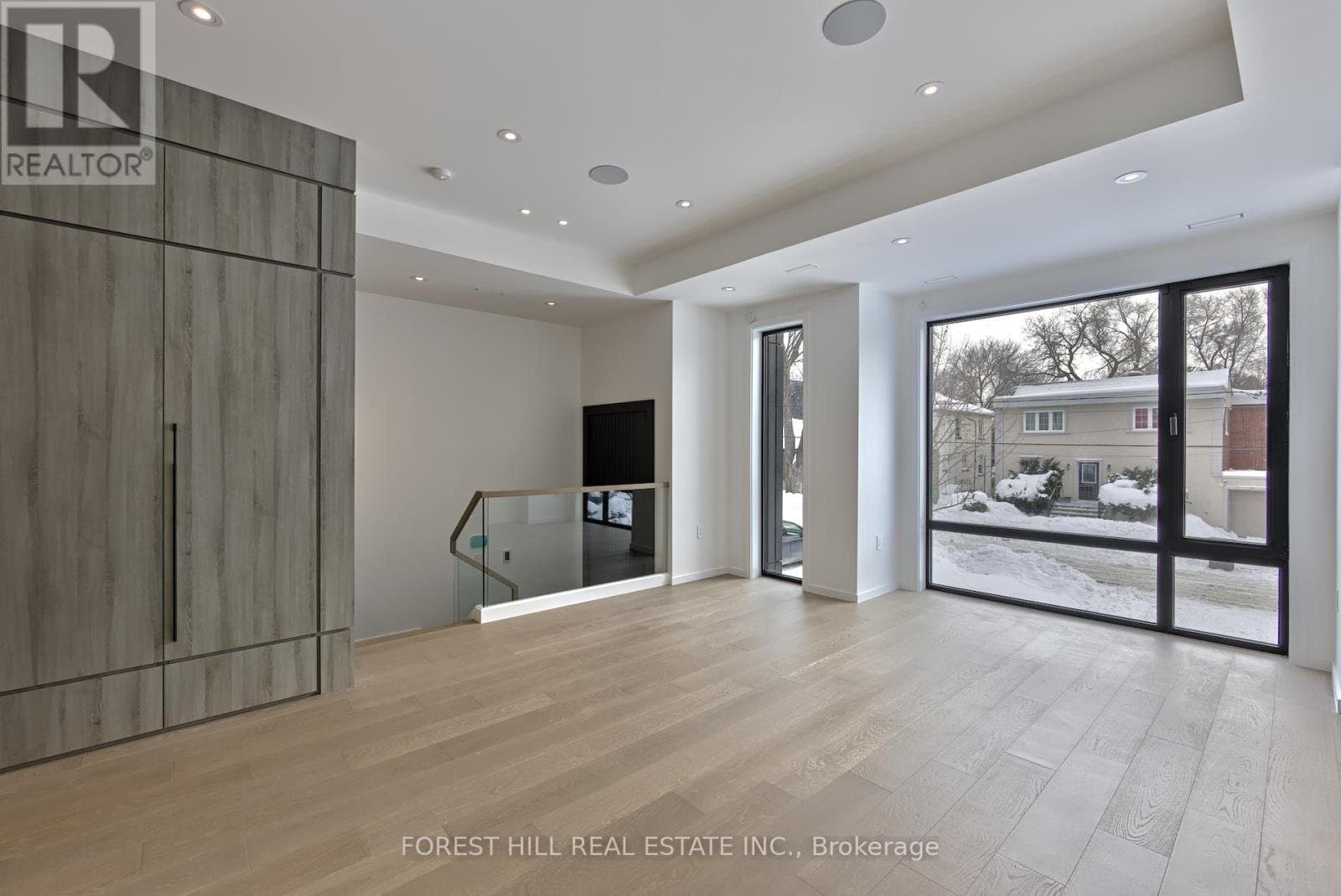 42 Cameron Avenue - Photo 2