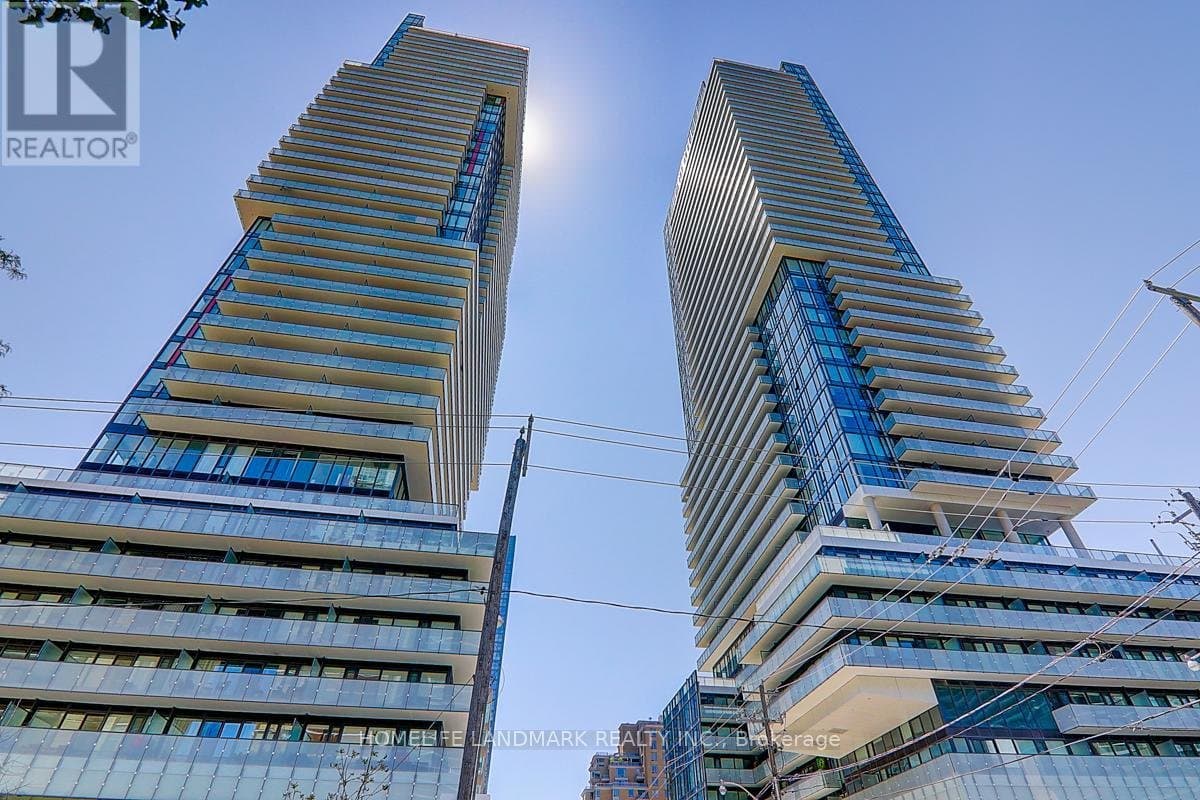 161 Roehampton Avenue - Photo 1