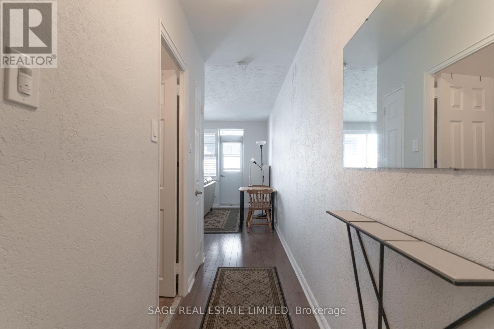 1901 Bayview Avenue - Photo 3