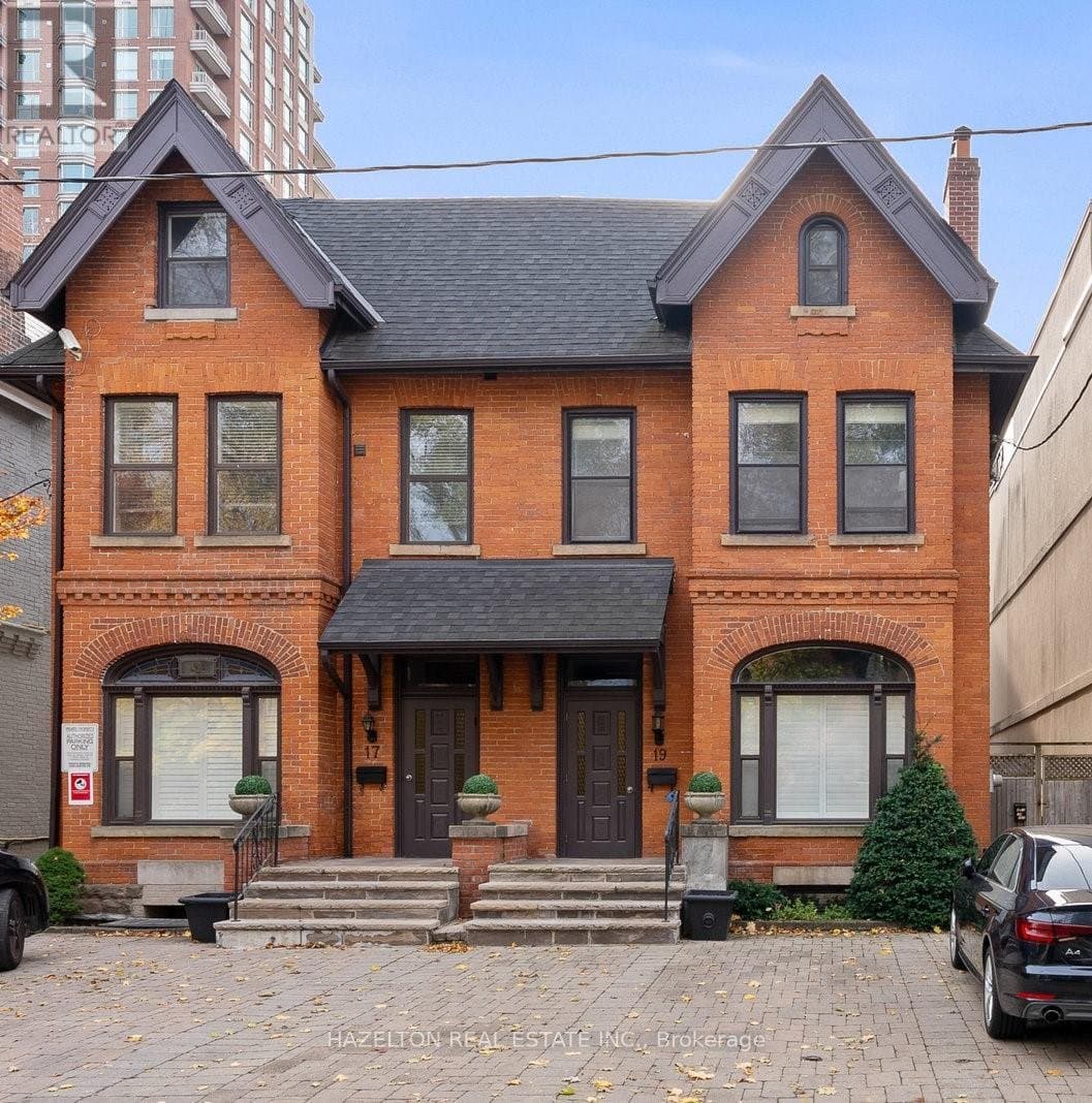 19 Lowther Avenue - Photo 1
