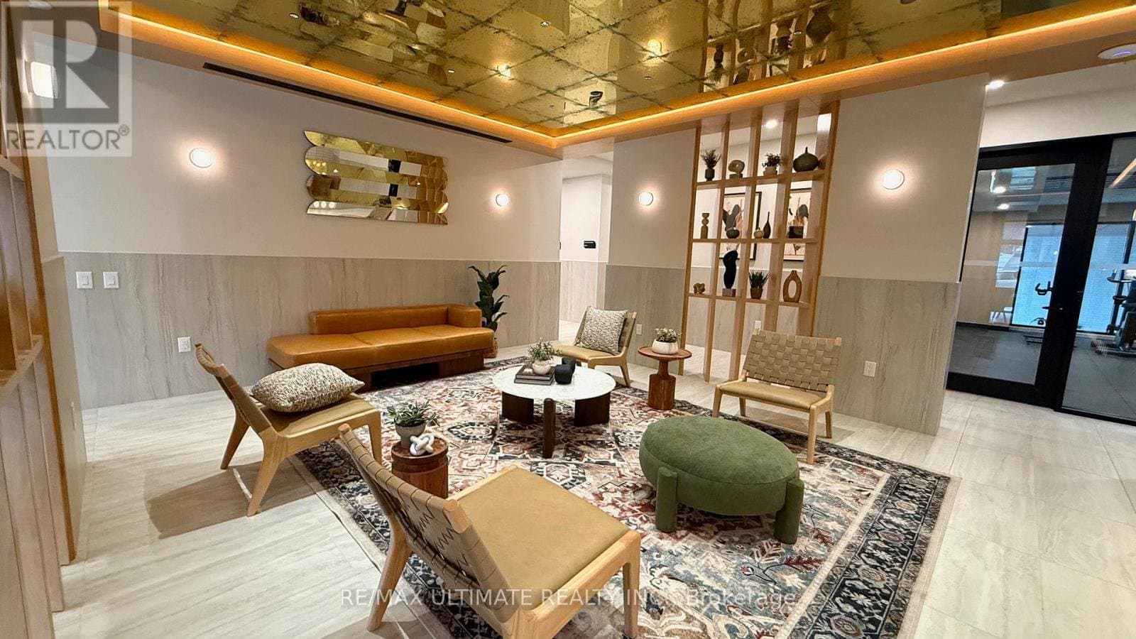 1660 Bloor Street - Photo 3