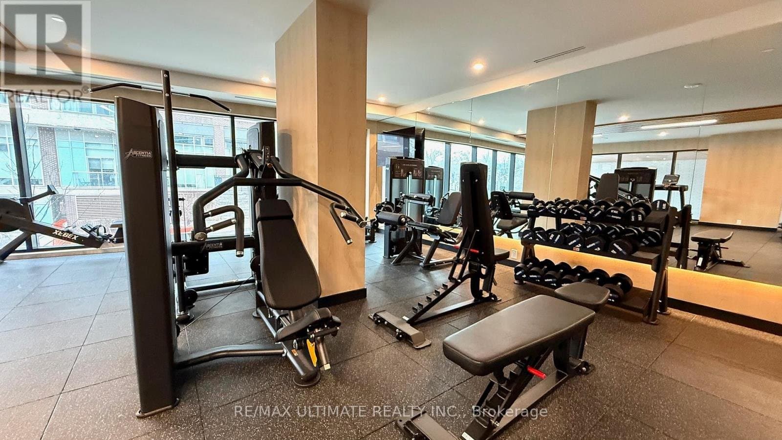 1660 Bloor Street - Photo 4