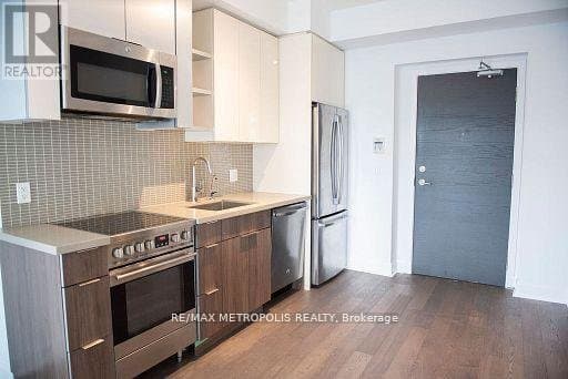 33 Shore Breeze Drive - Photo 3