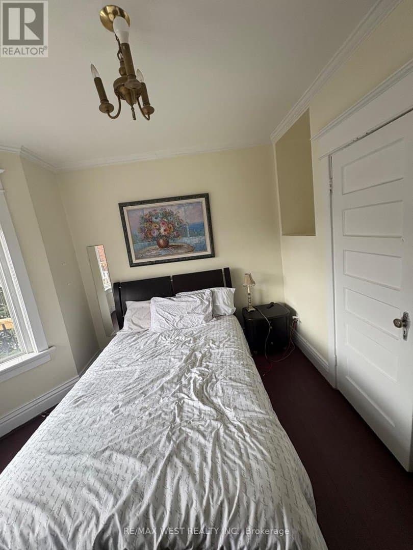 87 Medland Crescent - Photo 3
