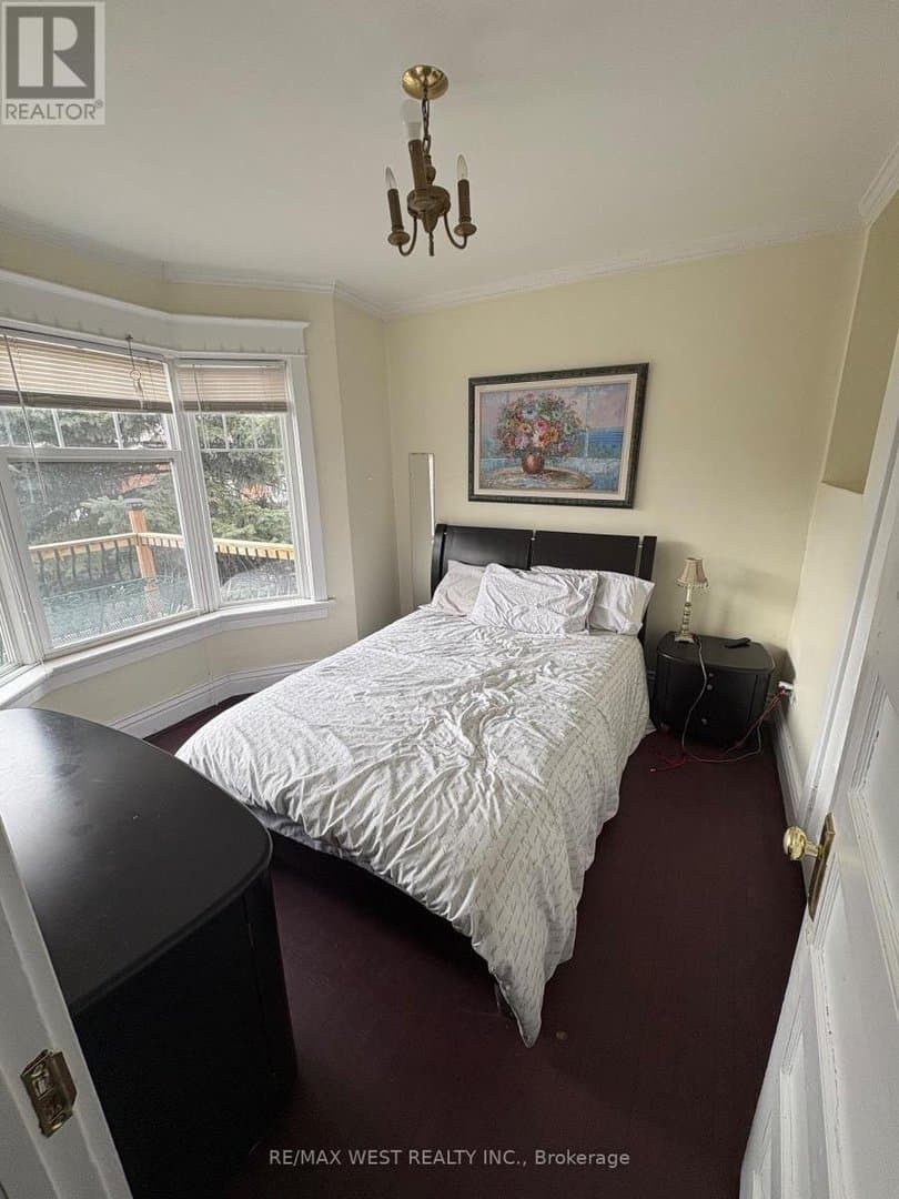 87 Medland Crescent - Photo 4