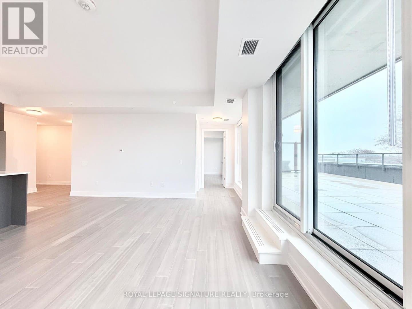 664 Spadina Avenue - Photo 3