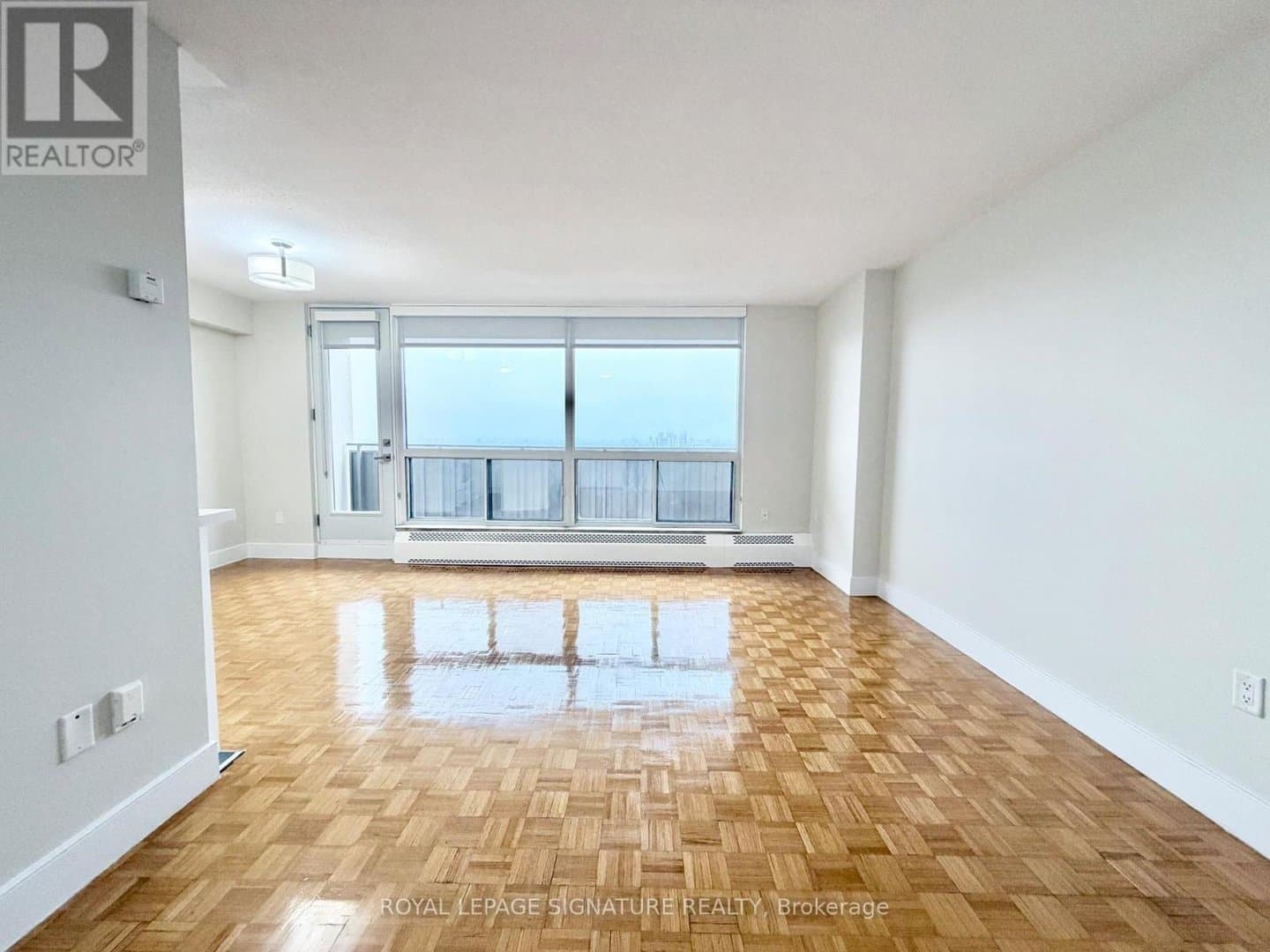 666 Spadina Avenue - Photo 4