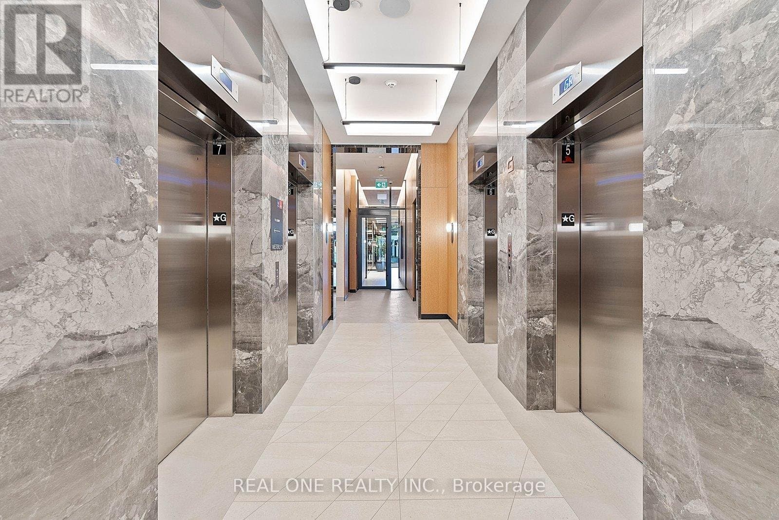 60 Central Park Roadway - Photo 4
