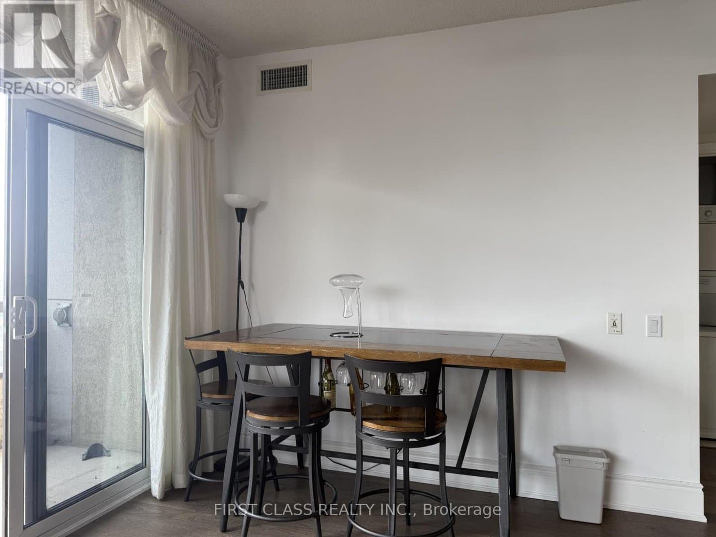 5 Northtown Way - Photo 3