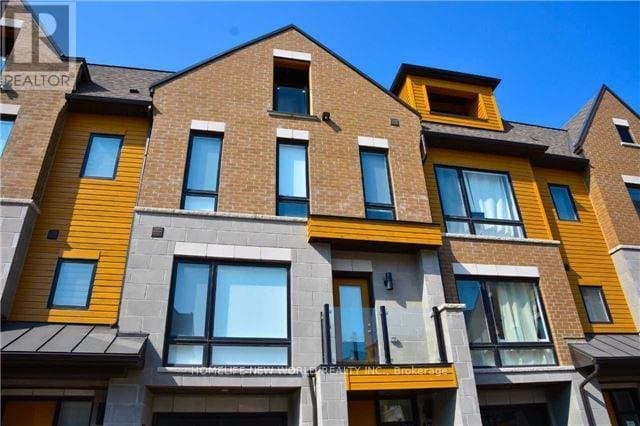 15 Kenneth Wood Crescent - Photo 1