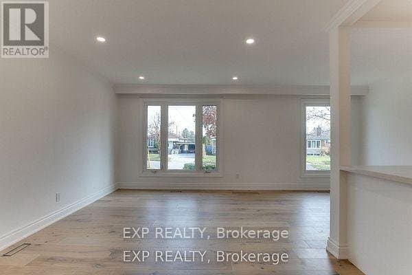 16 Stephenfrank Road - Photo 4