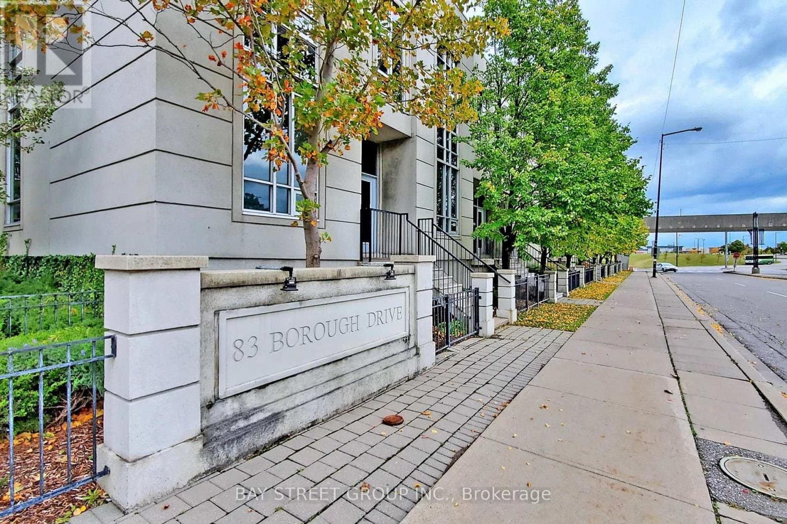 83 Borough Drive - Photo 3