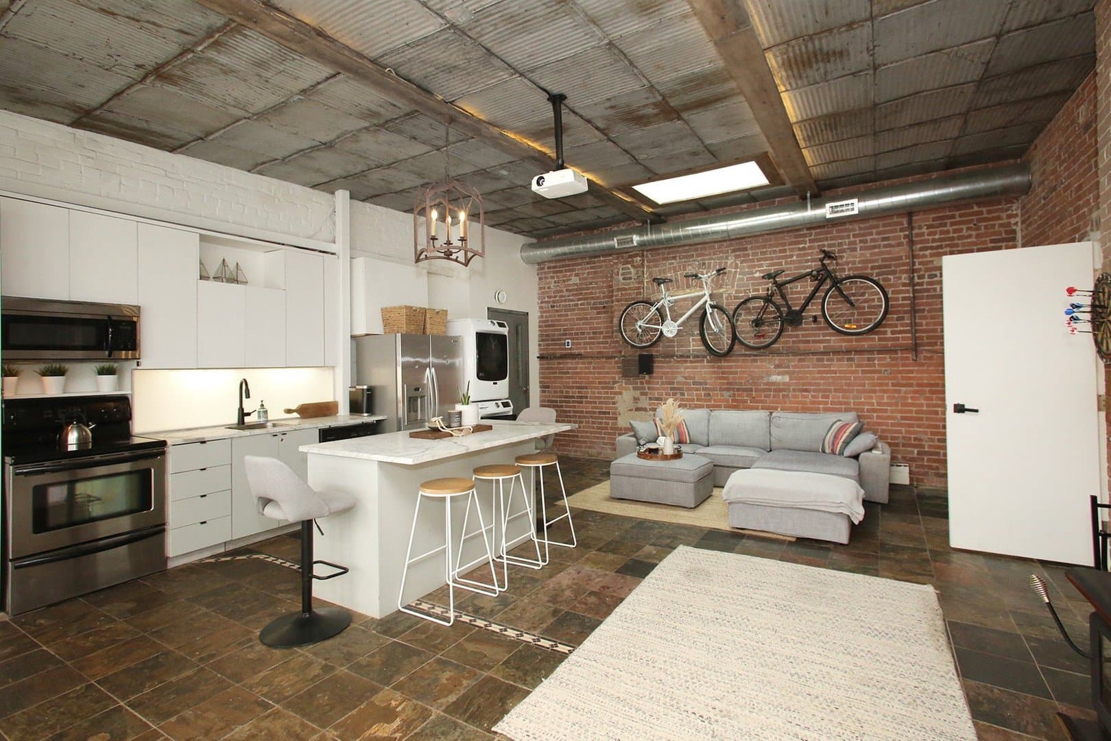 147 Boston Avenue - Photo 2