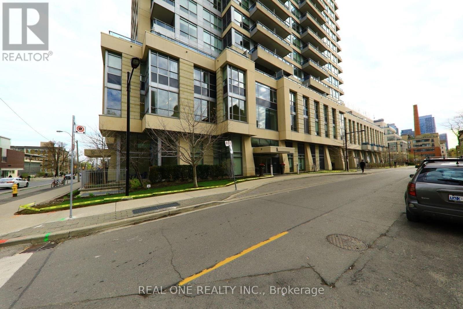 500 Sherbourne Street - Photo 2
