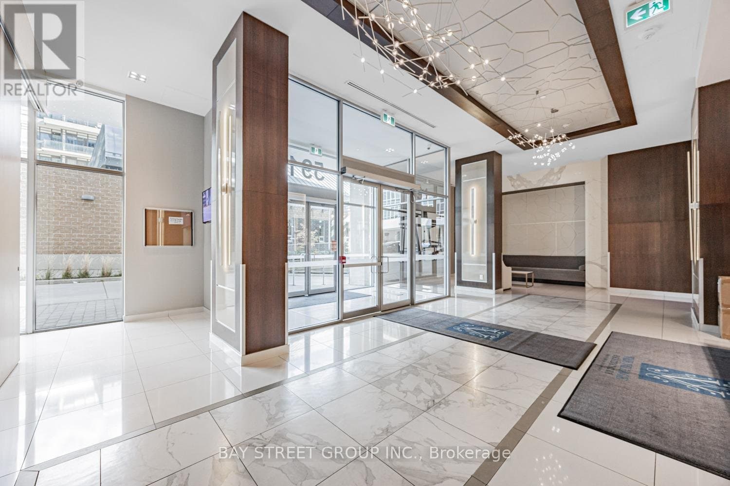 591 Sheppard Avenue - Photo 2