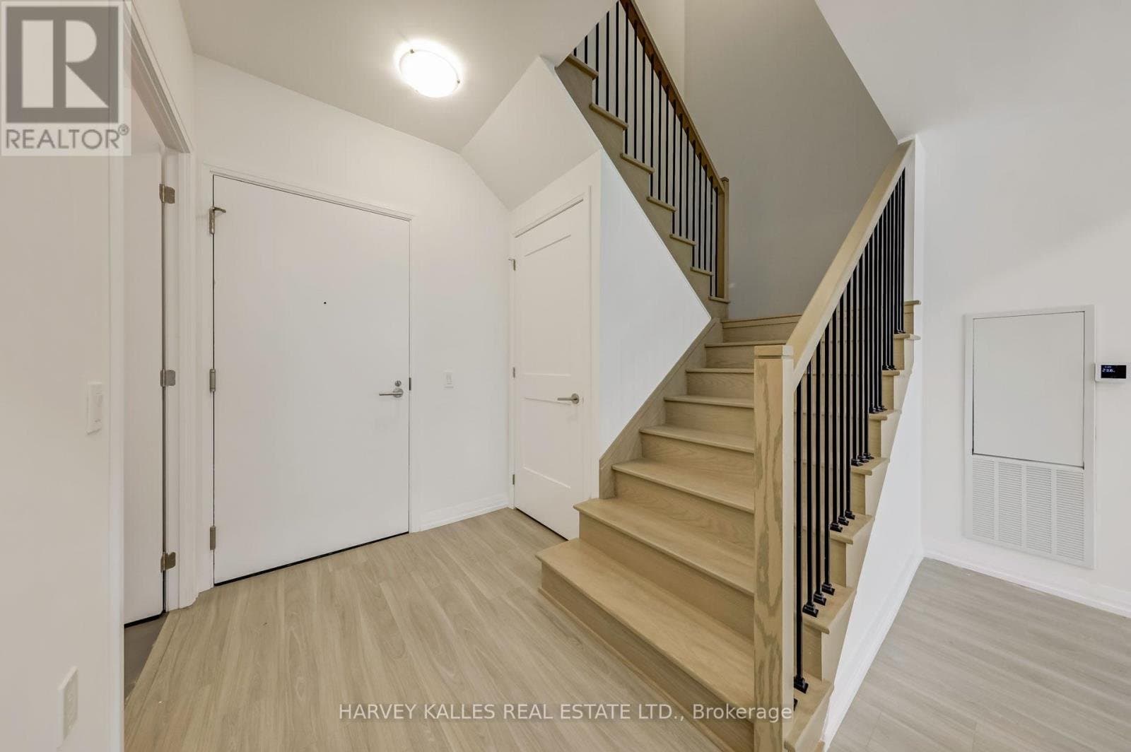 50 Dunfield Avenue - Photo 3