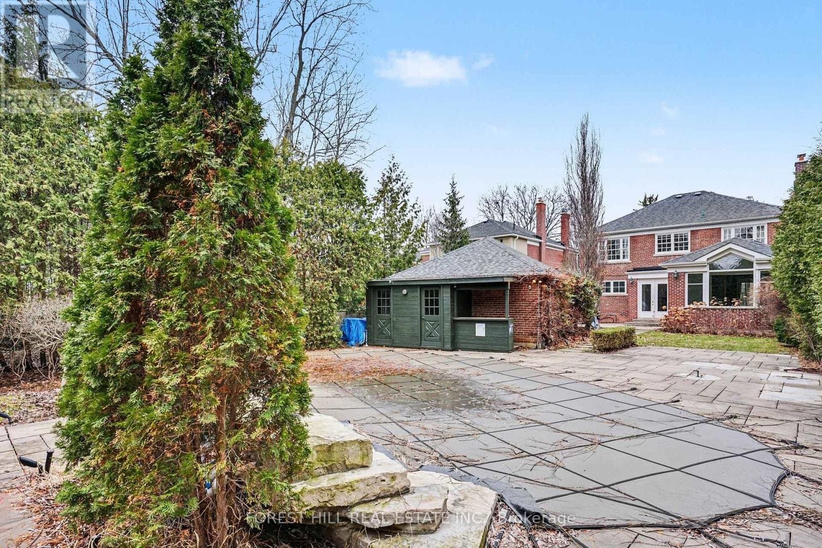 289 Glengrove Avenue - Photo 2