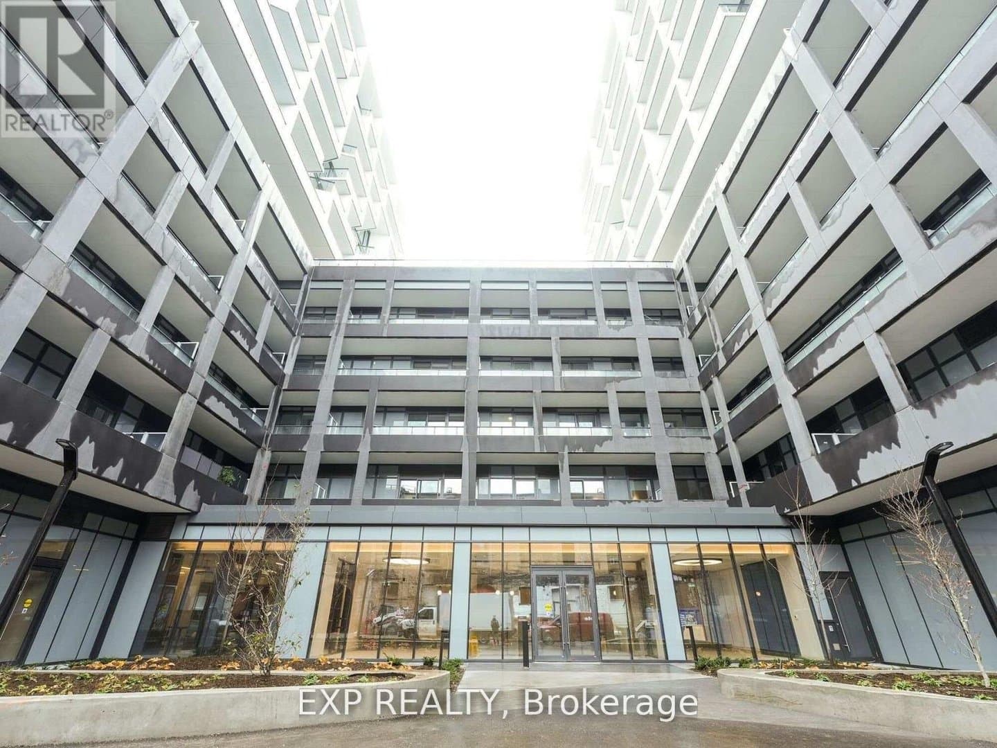 9 Tecumseth Street - Photo 2