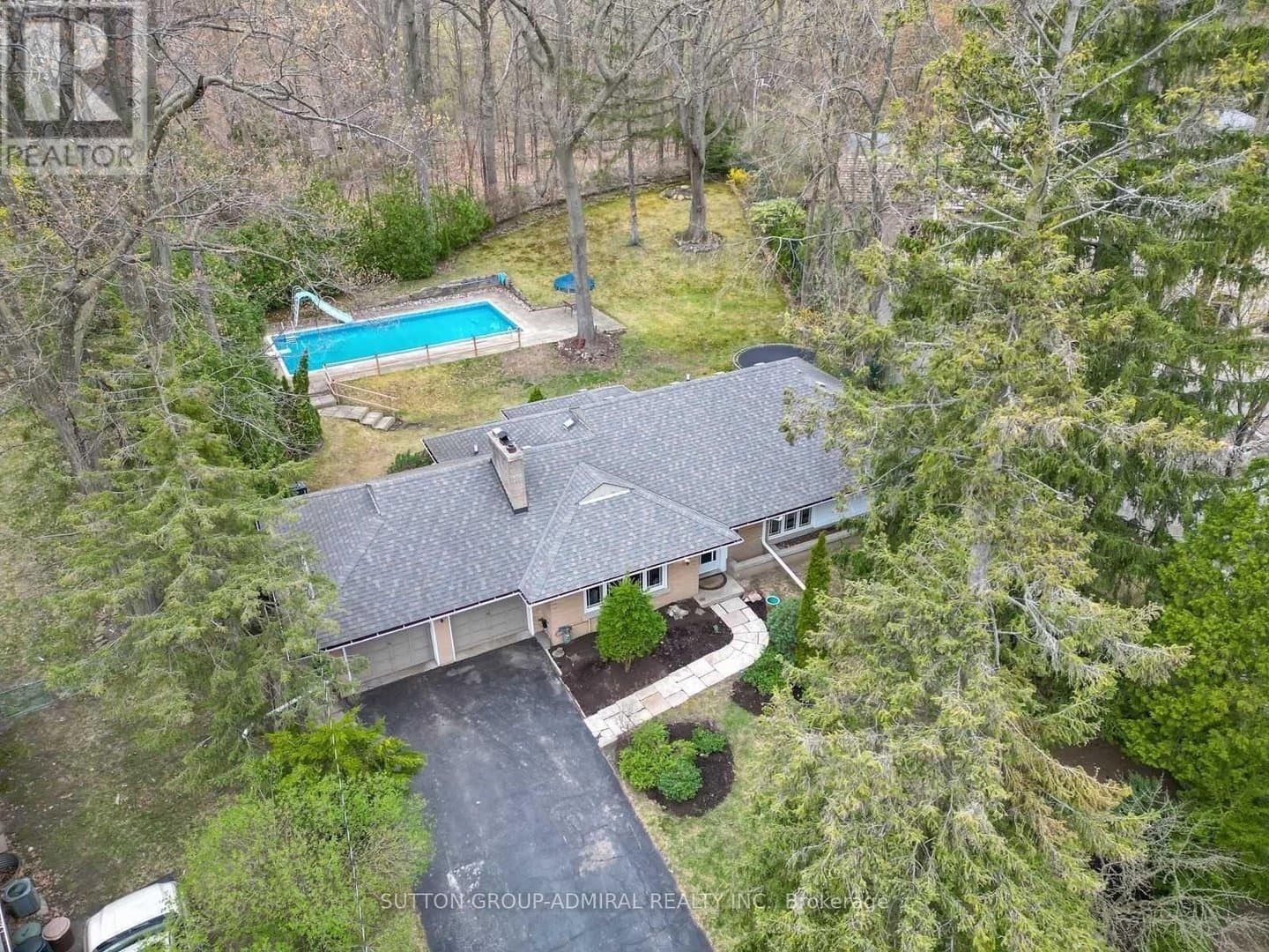 97 Valecrest Drive - Photo 1