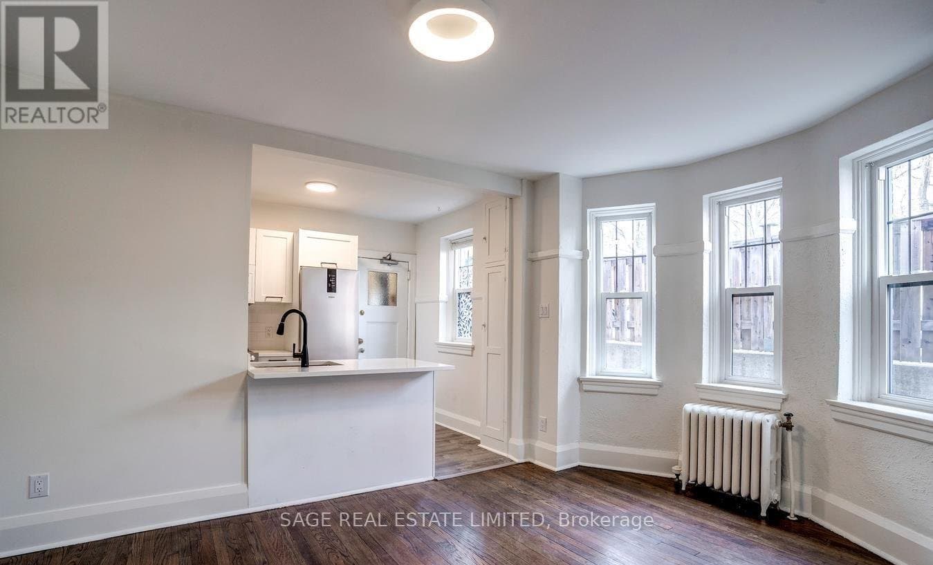 48 Lawton Boulevard - Photo 2