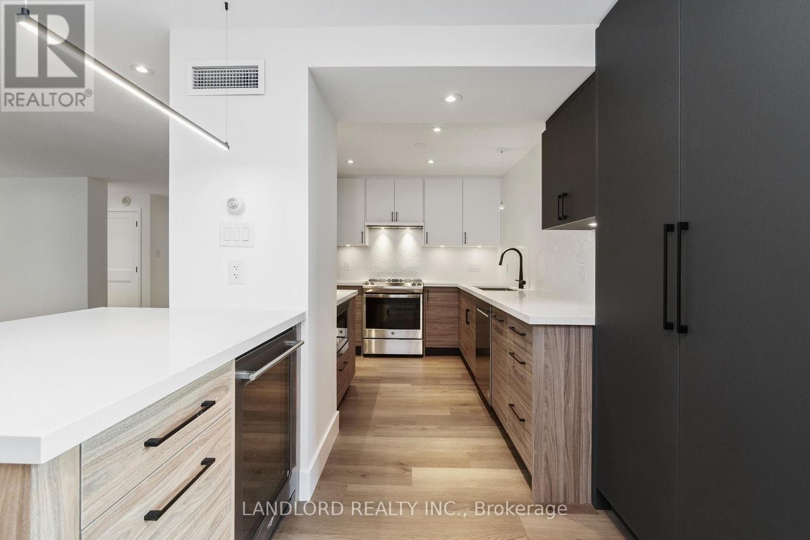 278 Bloor Street - Photo 4