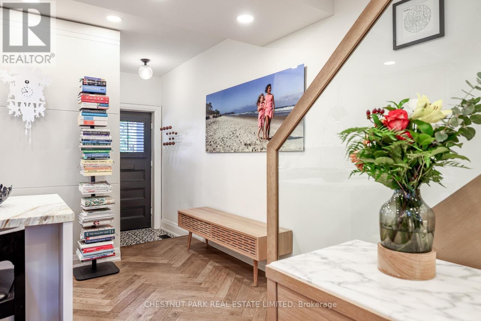 27 Gibson Avenue - Photo 3