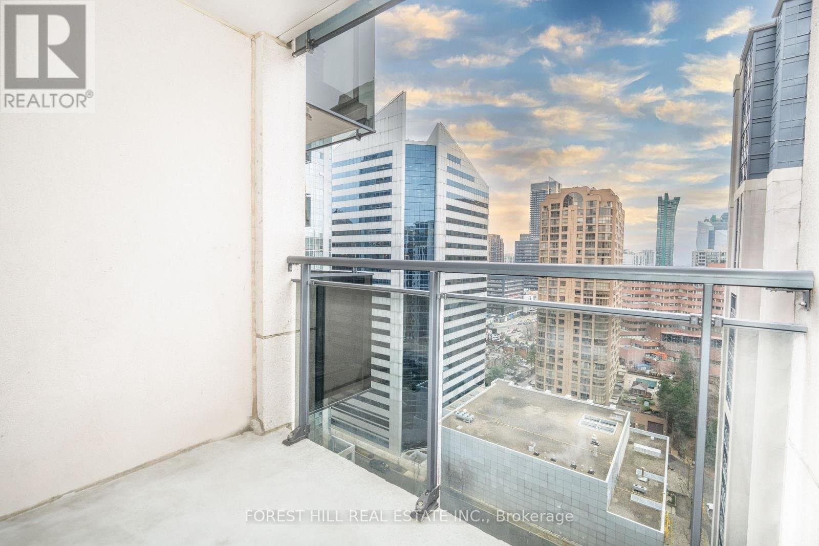 155 Beecroft Road - Photo 2