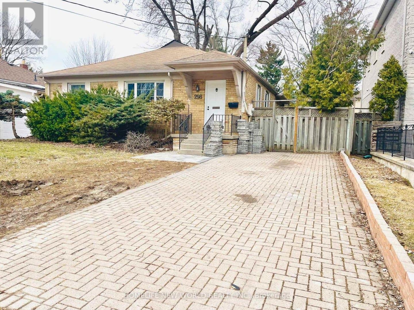 298 EMPRESS Avenue