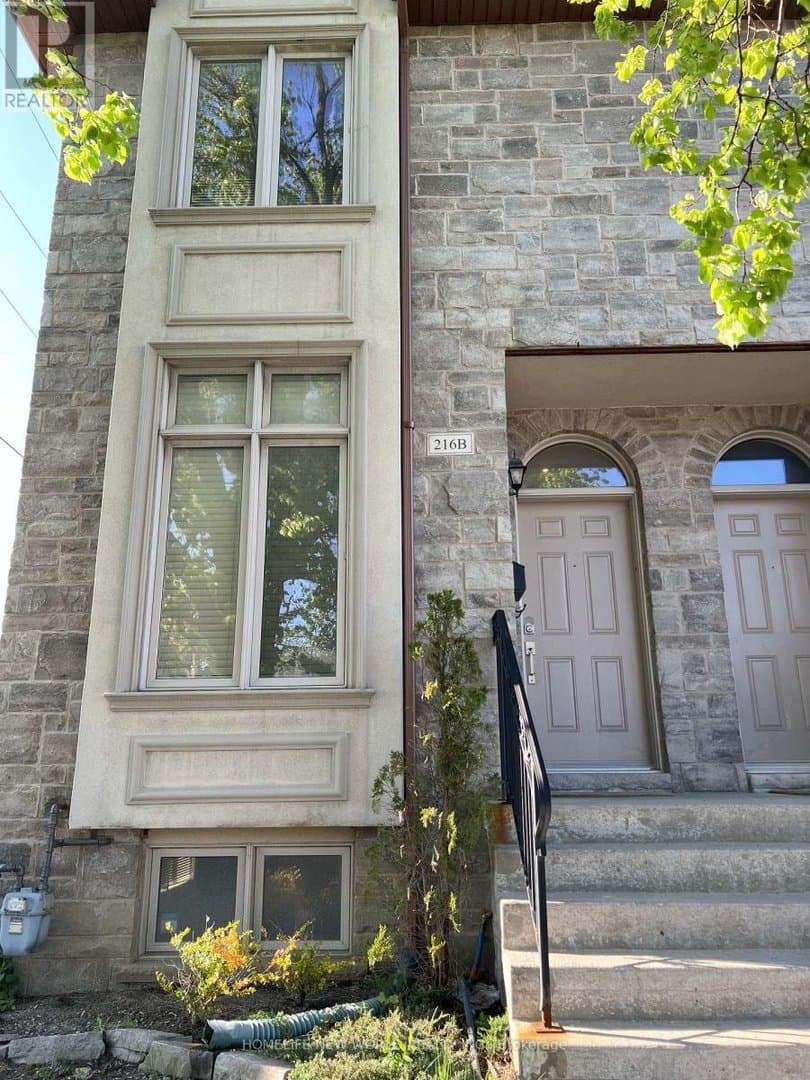 216B Finch Avenue