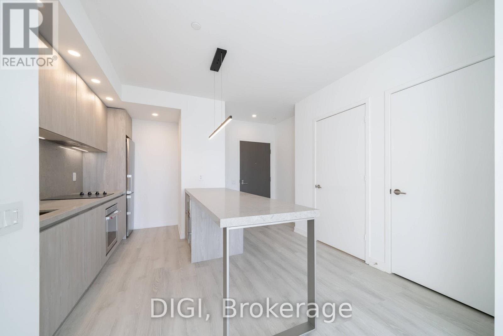 57 Spadina Avenue - Photo 3