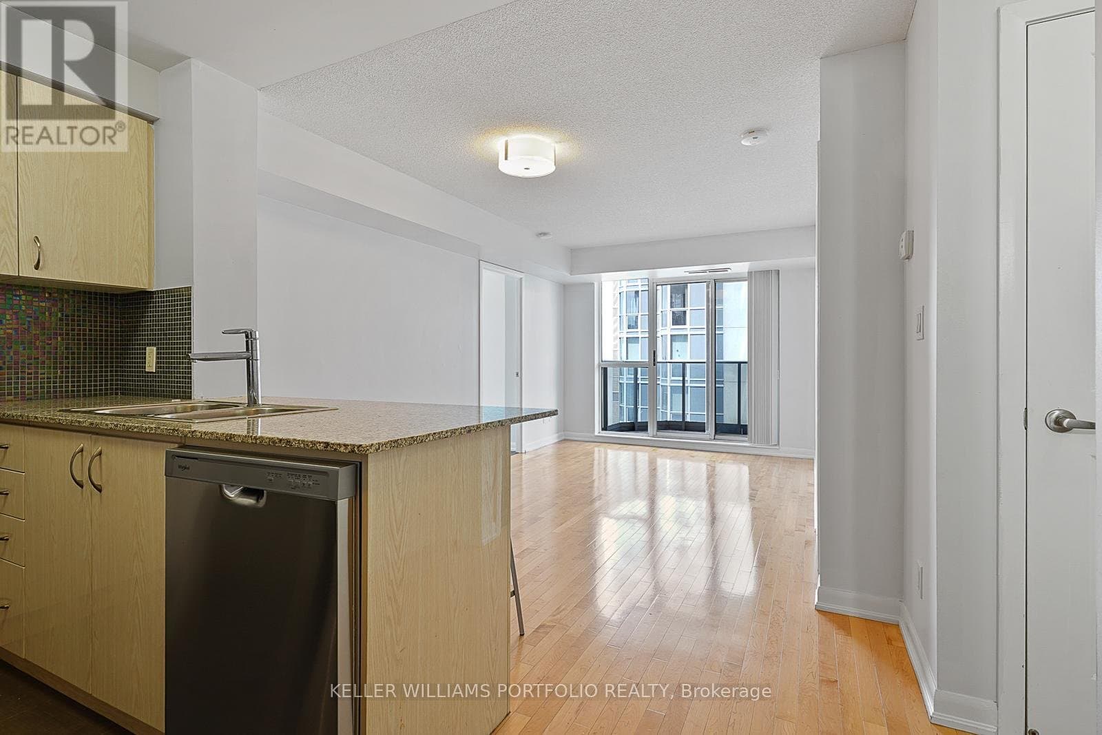 5791 Yonge Street - Photo 3