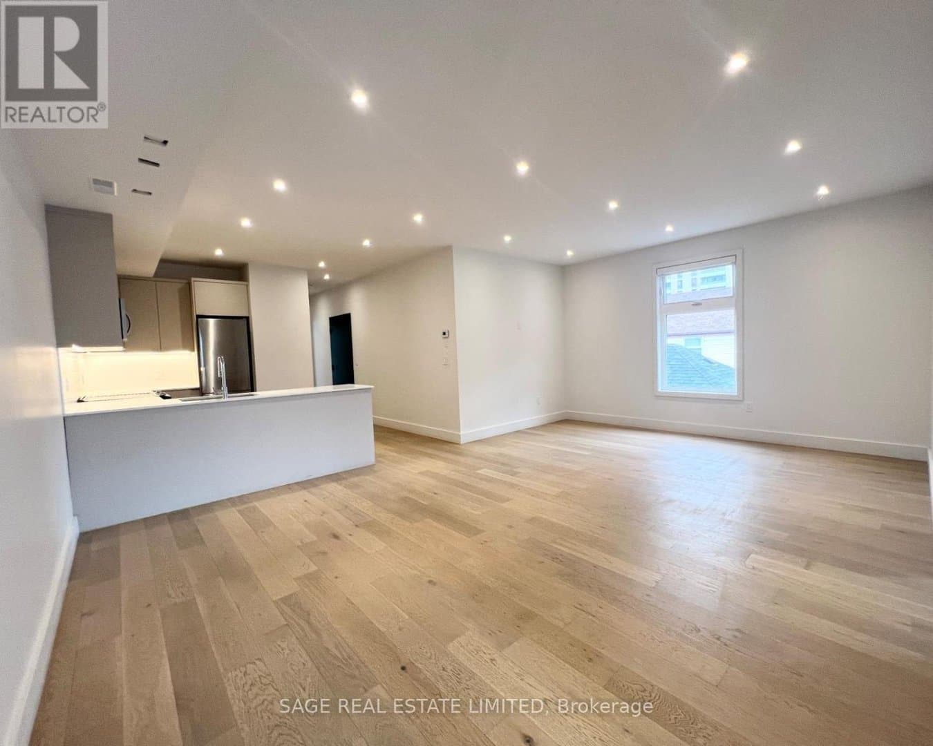 909 Castlefield Avenue - Photo 3