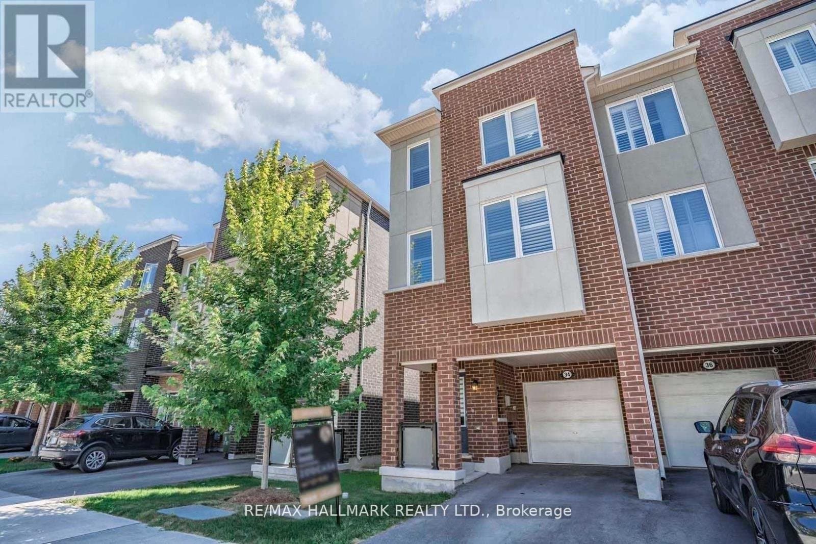 34 Heron Park Place - Photo 3