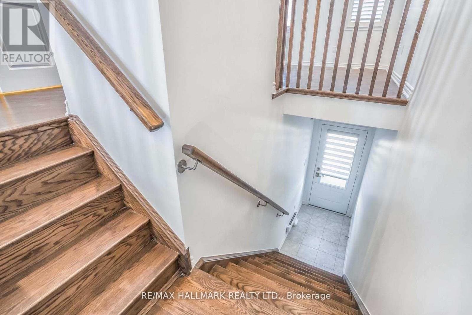 34 Heron Park Place - Photo 4