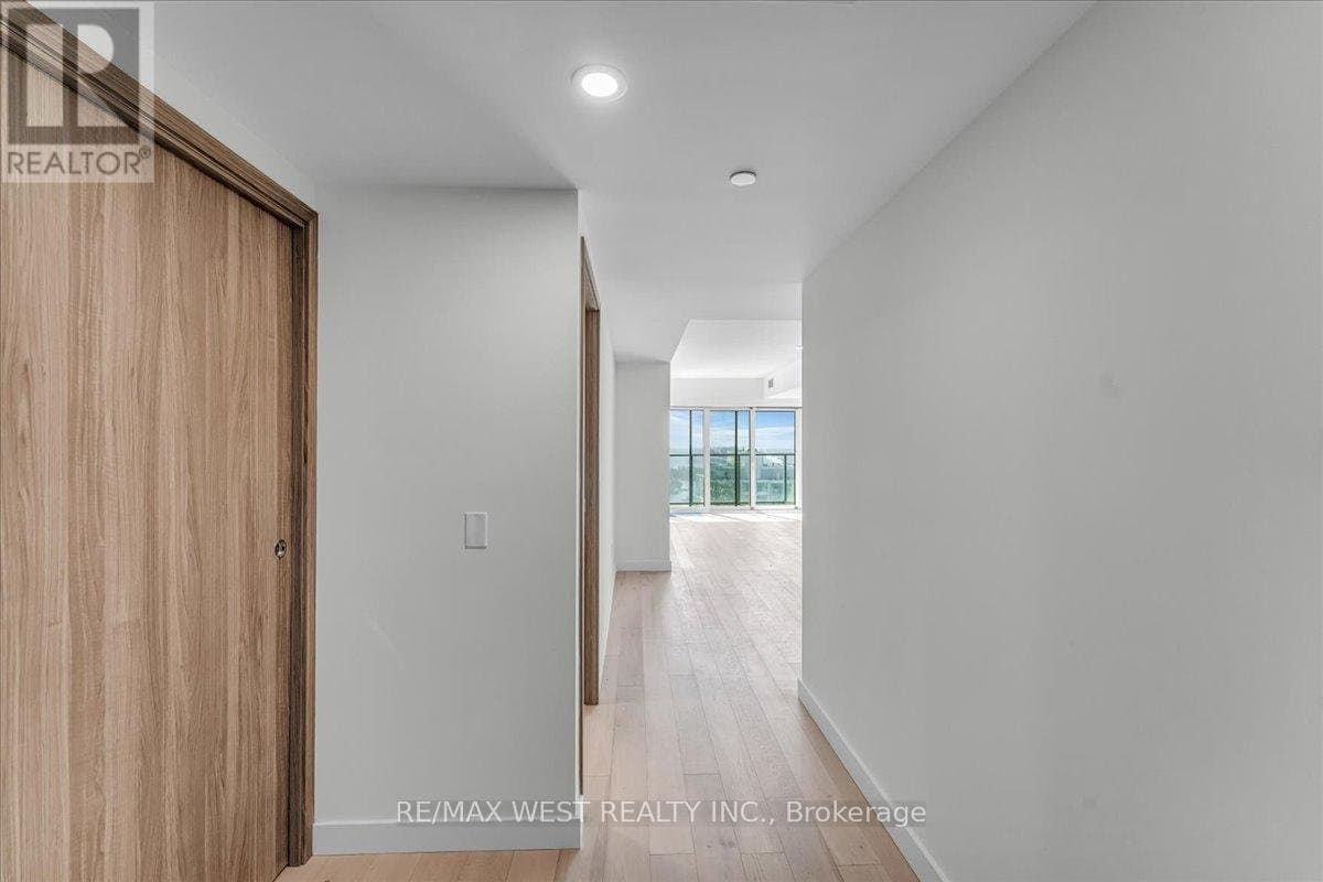 1 Concord Cityplace Way - Photo 4