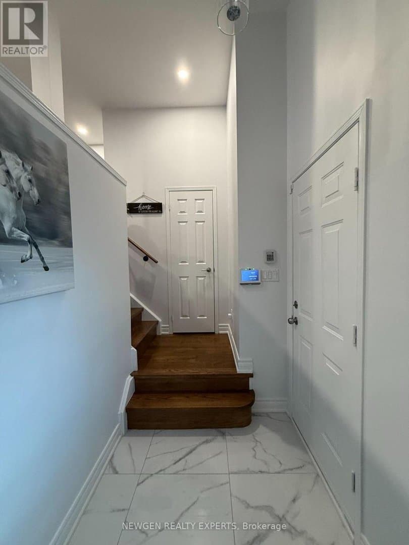 22 Rochefort Drive - Photo 3