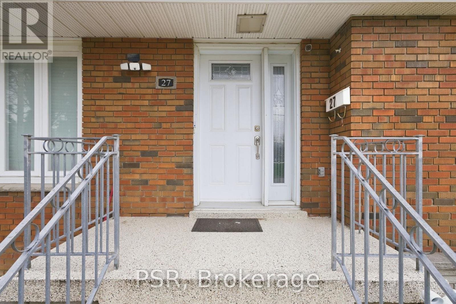 27 Kingsview (lower) Boulevard - Photo 4