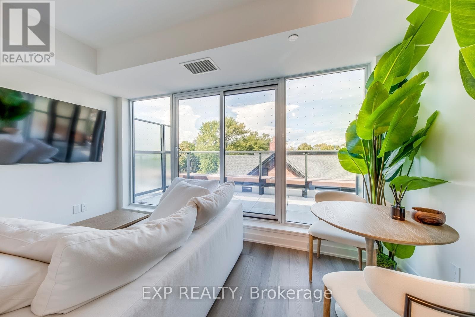 5 Lakeview Avenue - Photo 1
