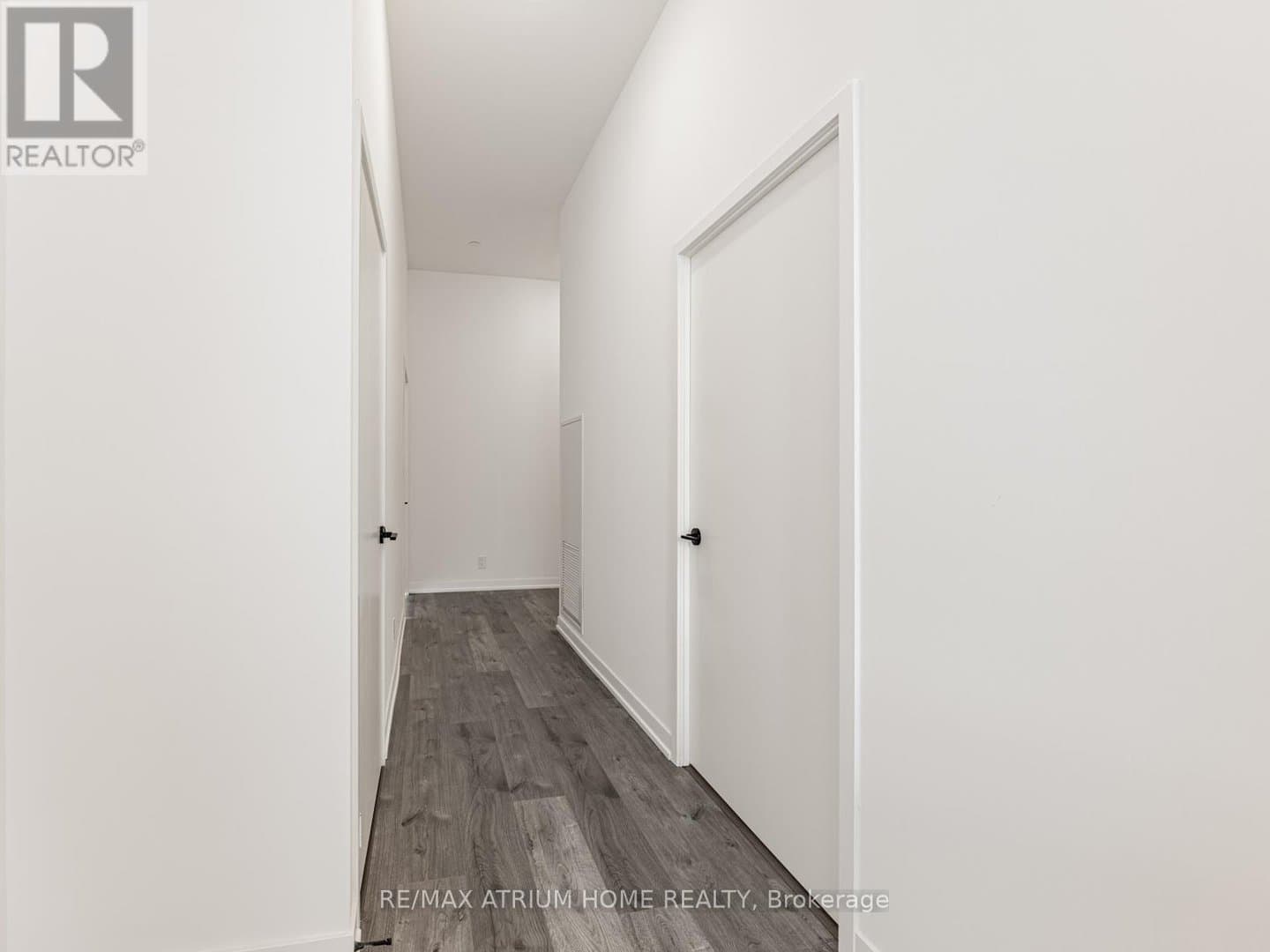 285 Dufferin Street - Photo 4